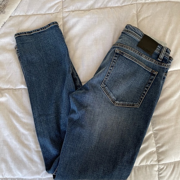 Jeans - Picture 2 of 3